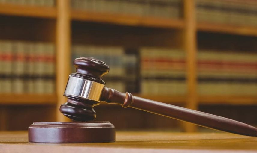 Dayakçı eşini koruyan kadınları ilgilendiriyor: Yargıtay emsal kararı duyurdu