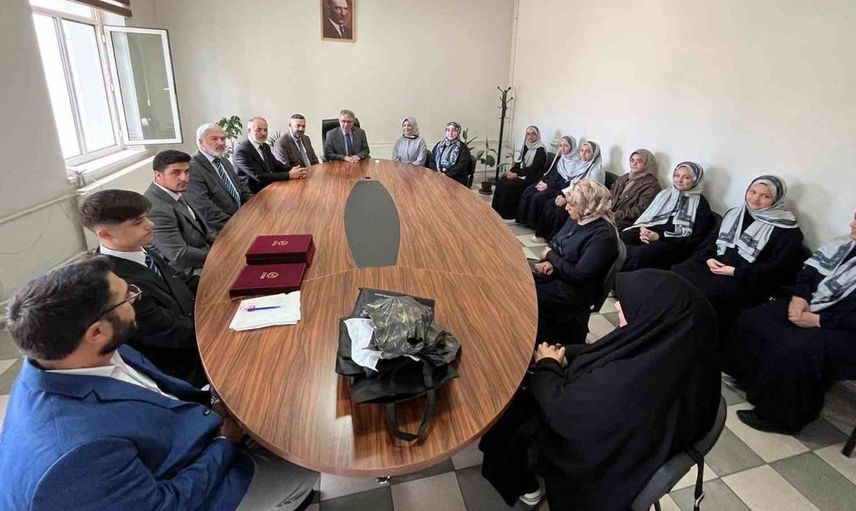 Bilecik'te hafızlık eğitimini tamamlayan öğrenciler için özel tören düzenlendi