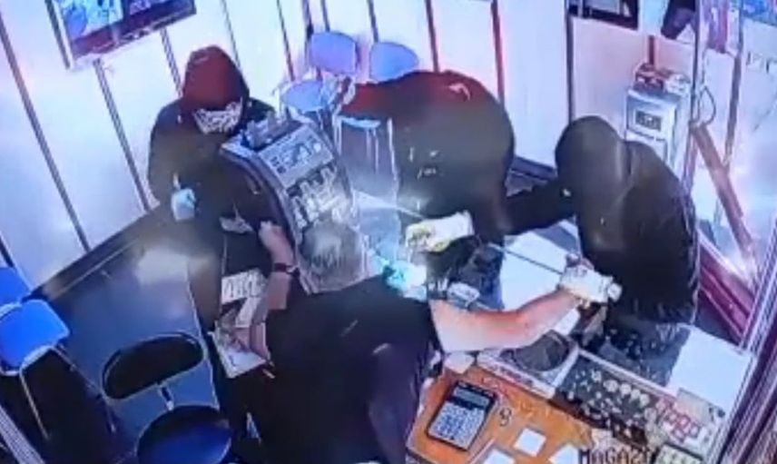 Gaziantep'te kuyumcu soygunu: Güvenlik kameraları o anları kaydetti