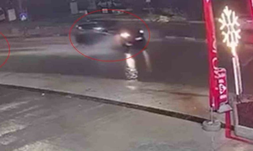 Hatay'da su birikintisi nedeniyle zincirleme kaza: 2 otomobil ve 1 motosiklet etkilendi