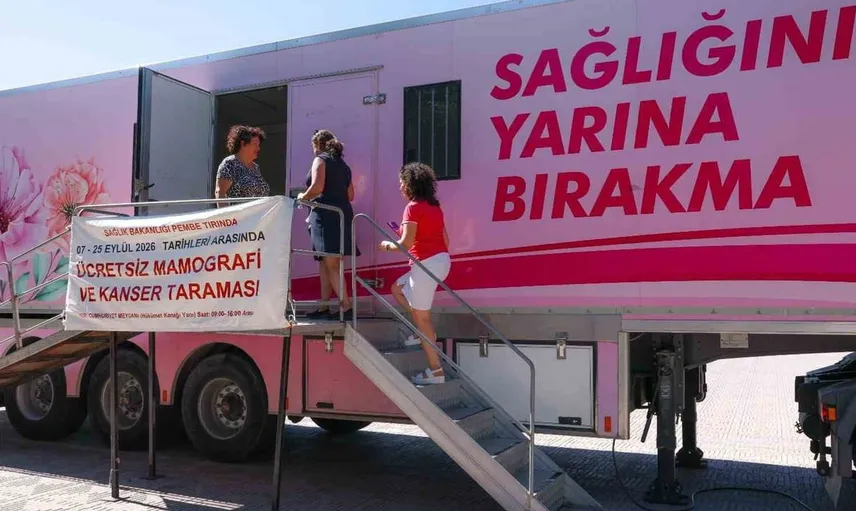 Pembe Prenses kanser tarama aracı Aliağa'da hizmete başladı