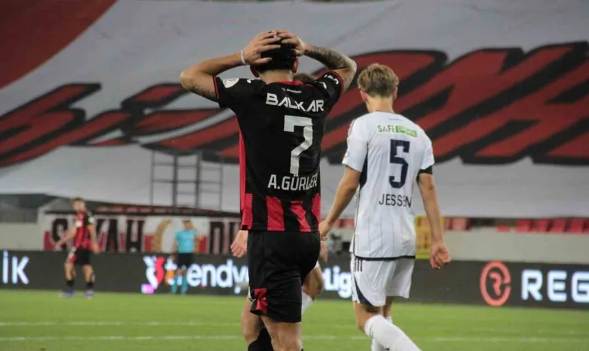 Çorum FK, Süper Lig'deki ilk iç saha maçında mağlup oldu