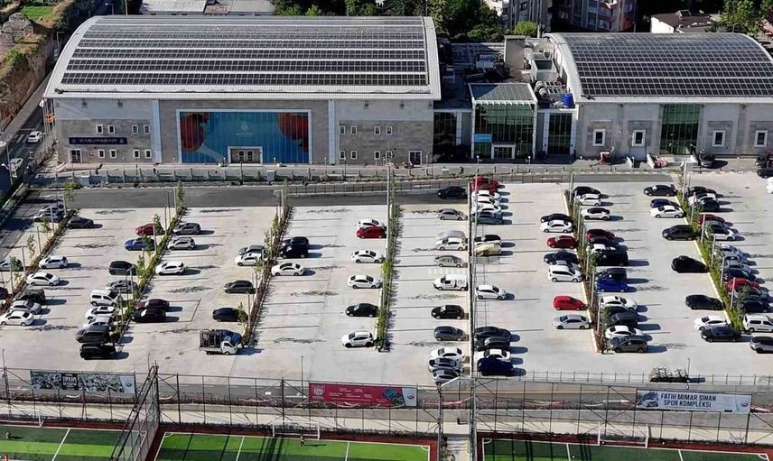 Fatih’te yeni 400 araç kapasiteli otopark hizmete girdi
