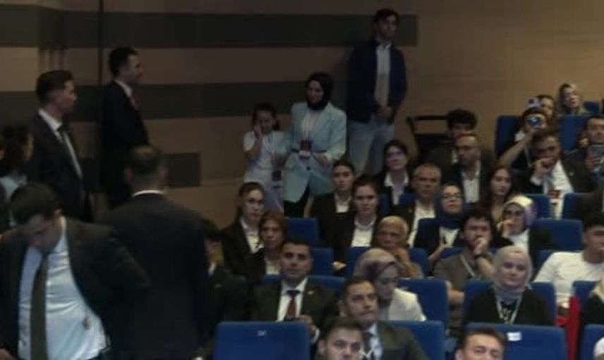 Cumhurbaşkanı Erdoğan, İstanbul'da gazi ve şehit yakınları için kura törenine katıldı