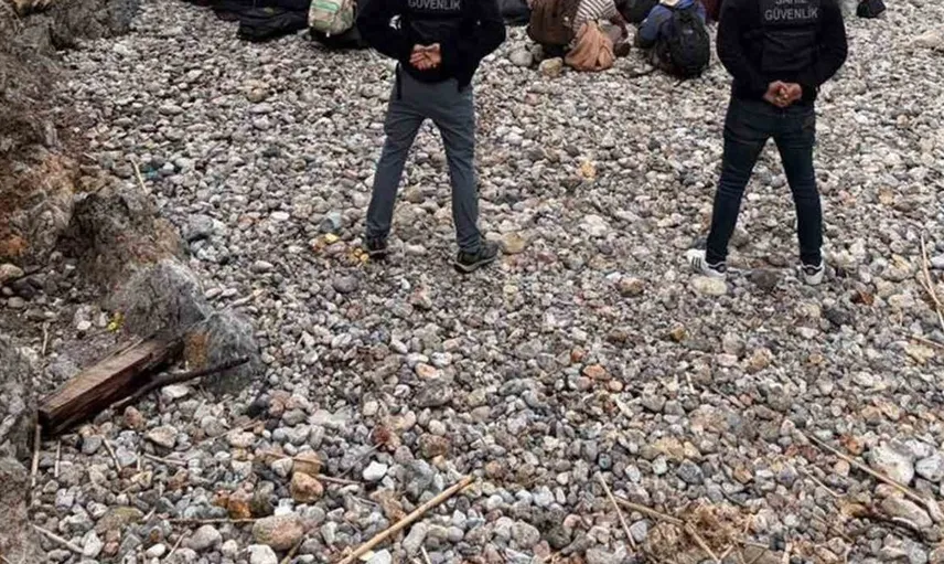 Fethiye'de düzenlenen operasyonda 34 çocukla birlikte 62 göçmen yakalandı