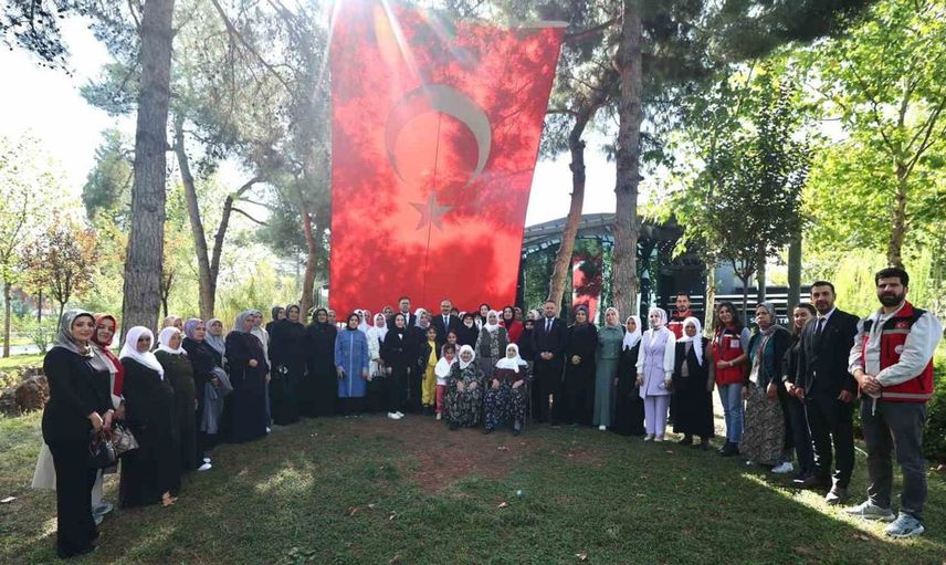 Siirt valisi şehit ailelerini unutmadı: Onların yanındayız mesajı verildi