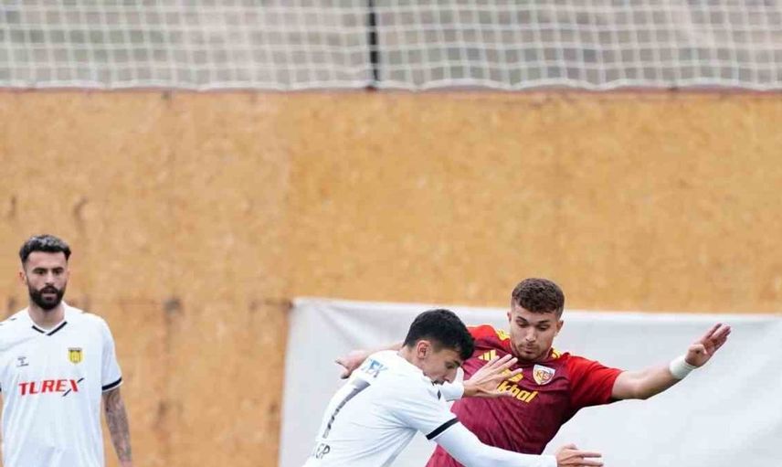 Kayserispor Türkiye Kupası'na veda etti: Bitlis 1916 Spor'a 4-1 kaybetti