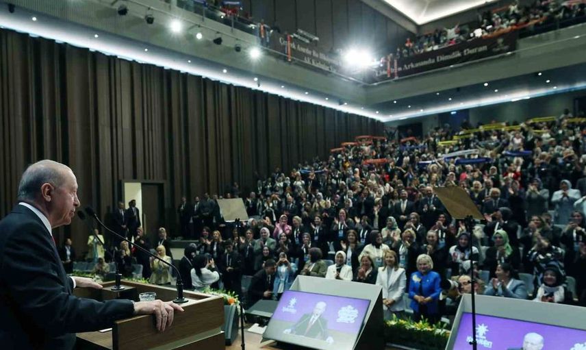 Cumhurbaşkanı Erdoğan, kadınların mücadelesinin AK Parti'yi nasıl güçlendirdiğini vurguladı