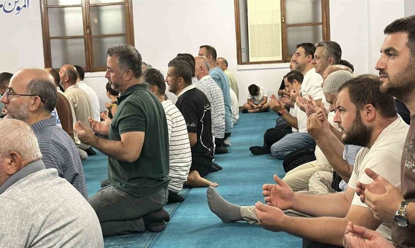Sakarya'da mevlid kandili coşkuyla kutlandı