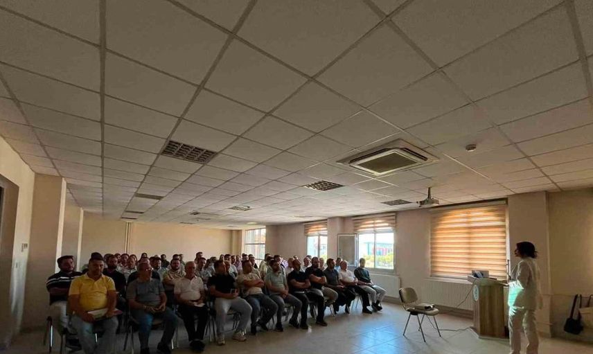 Burhaniye'de müftülük personeline bağımlılıkla mücadele semineri gerçekleştirildi