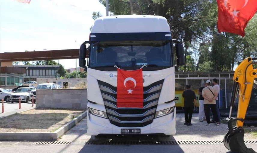 Antalya Büyükşehir Belediyesi filosuna 89 yeni hizmet aracı katıldı