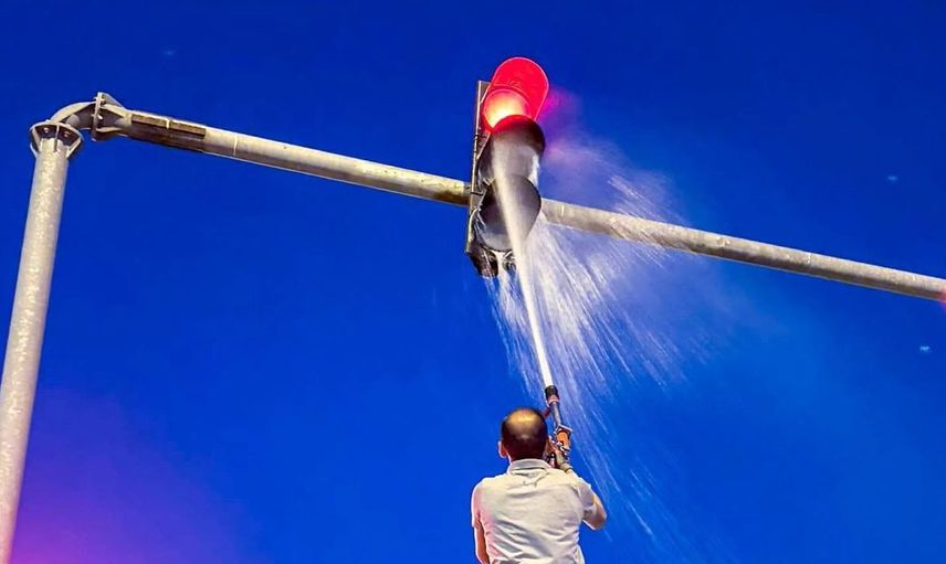 Erzincan'da trafik sinyalizasyon sistemlerinde temizlik çalışması