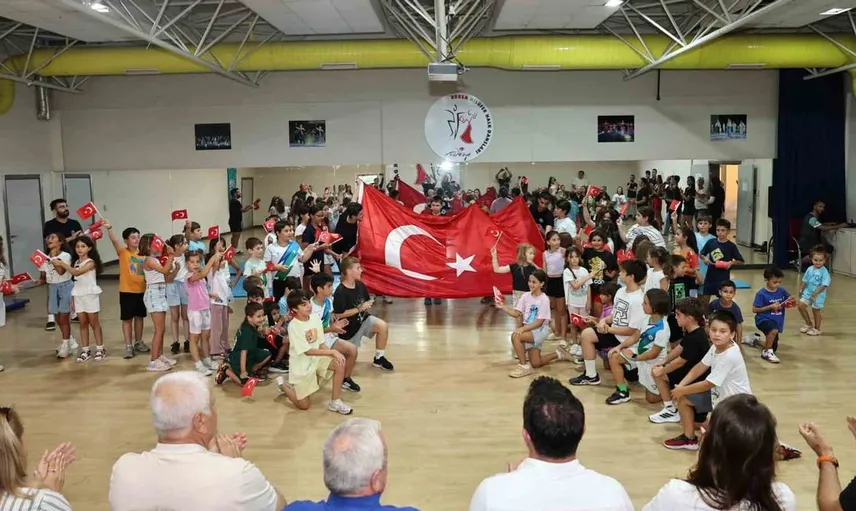 Nilüfer'de spor okulları dönem sonu etkinliği yoğun ilgiyle gerçekleşti
