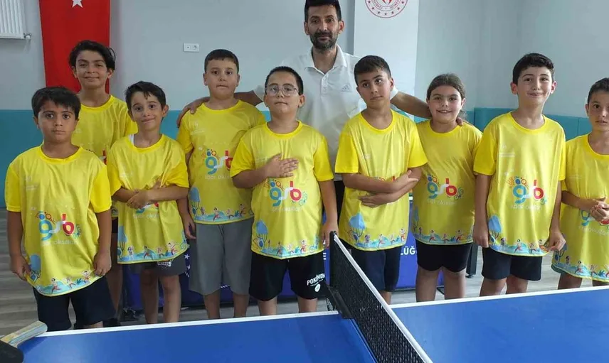 Burhaniye'de yaz spor okulları büyük ilgi görüyor