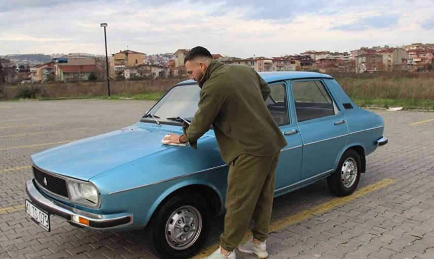 Dede Yadigarını Garajdan Çıkarmaya Kıyamıyor: 1979 Model Araca 200 Bin TL İstiyor