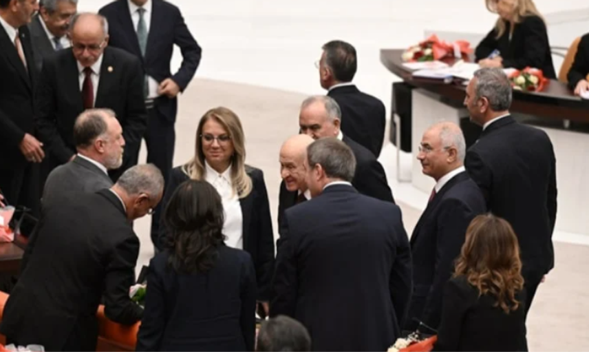 DEM Parti'den Bahçeli'ye destek