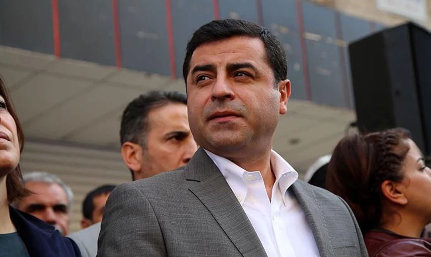 Demirtaş’a “Cumhurbaşkanına Hakaret”ten Hapis: Mahkemeden 1 Yıl 5 Ay 15 Gün Ceza