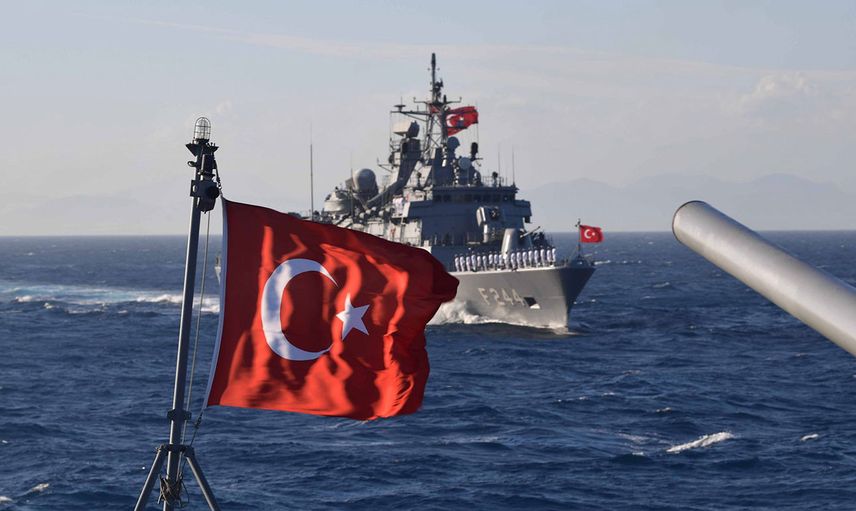 Deniz Kuvvetleri Komutanlığı Türk Kıta Sahanlığına İzinsiz Giren Gemiye Müdahale Etti