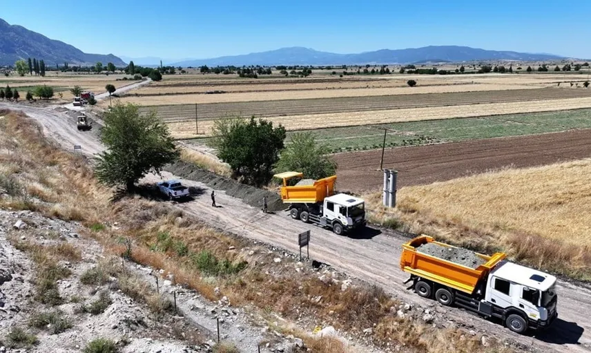 Denizli Büyükşehir 19 ilçenin üstyapısında dönüşüm başlattı