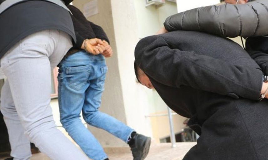Denizli’de FETÖ Firarisi 2 Şüpheli Tutuklandı
