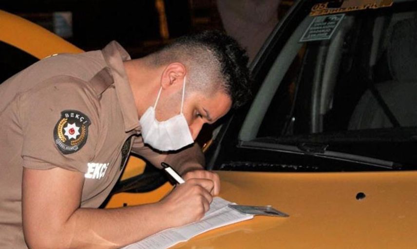Denizli’de Koronavirüs Önlemlerine Uymayan 30 Kişiye 27 Bin TL Ceza Kesildi