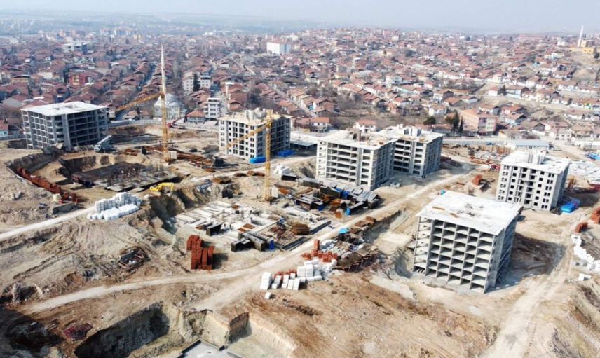 Deprem bölgesinde dönüşüm devam ediyor: Ödemelerin yarısı devlet tarafından karşılanacak