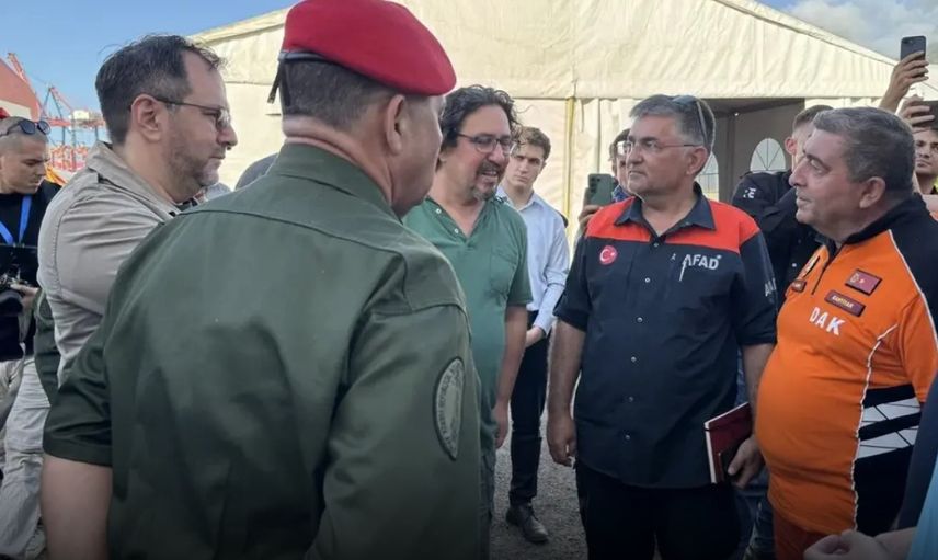 Deprem bölgesinde vefa buluşması: Venezuela'dan Türk ekiplerine teşekkür