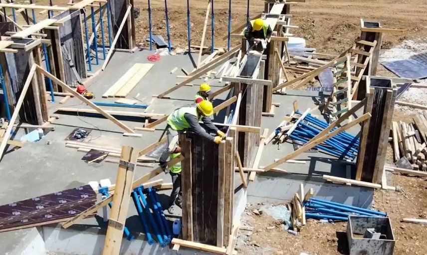 Deprem konutları inşası bayramda da devam etti: 110 bin personel gece gündüz çalıştı