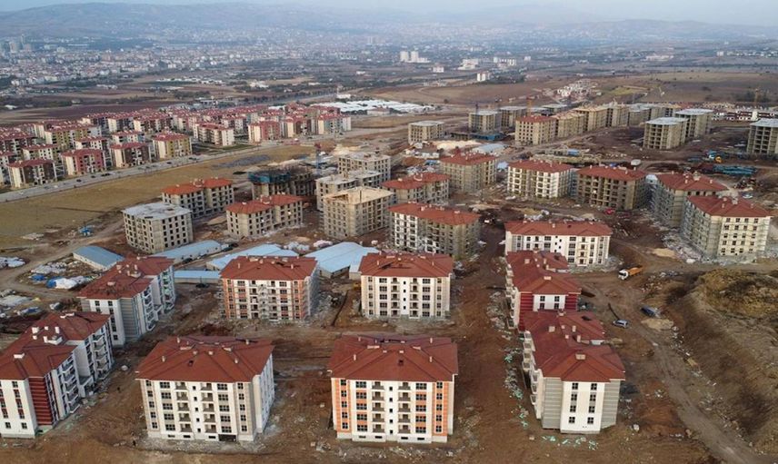 Deprem konutlarında son hazırlıklar yapılıyor: Teslim için geri sayım başladı