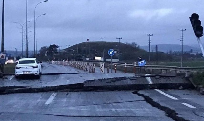 Deprem nedeniyle kapanan yollar hangileri? 6 Şubat Pazartesi Gaziantep, Adana, Konya, Ankara kapalı yollar listesi
