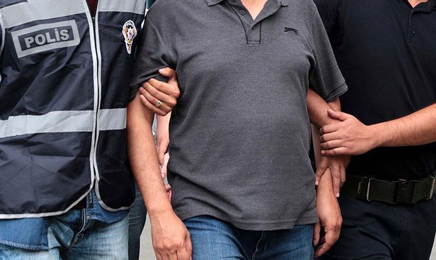 Deprem soruşturmaları devam ediyor: 10 kişinin öldüğü binanın sorumluları tutuklandı