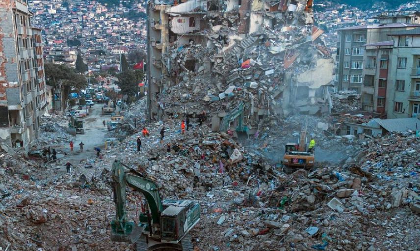 Depremler sonrası korkutan açıklama: 2050 yıllarında yenisi yaşanabilir