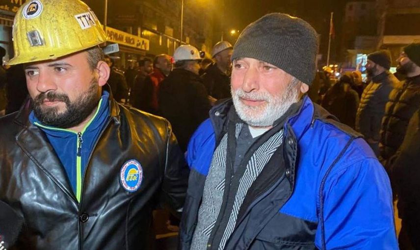 Depremzede ile madencilerin duygu dolu anları: Ağlayarak teşekkür ettiler