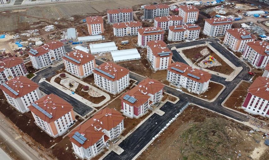Depremzedeler için tarih verildi: Hatay’da afet konutları teslim ediliyor