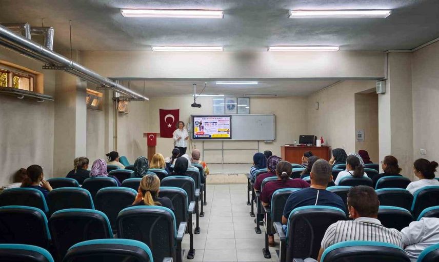 Sarıgöl’de okullara yeni başlayan çalışanlara iş güvenliği eğitimi verildi