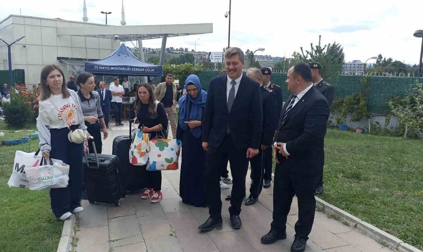 Havza kaymakamı üniversite öğrencilerini sıcak bir şekilde karşıladı
