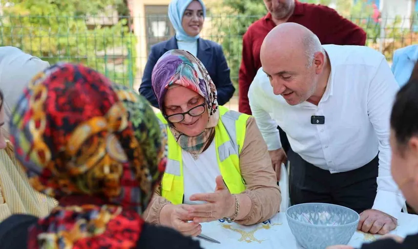 Darıca'da çocukların mutluluğu için bir araya geliyorlar