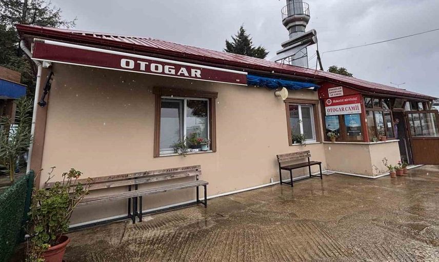 5 yaşındaki Altan'dan hocasına duygu dolu sarılma anı