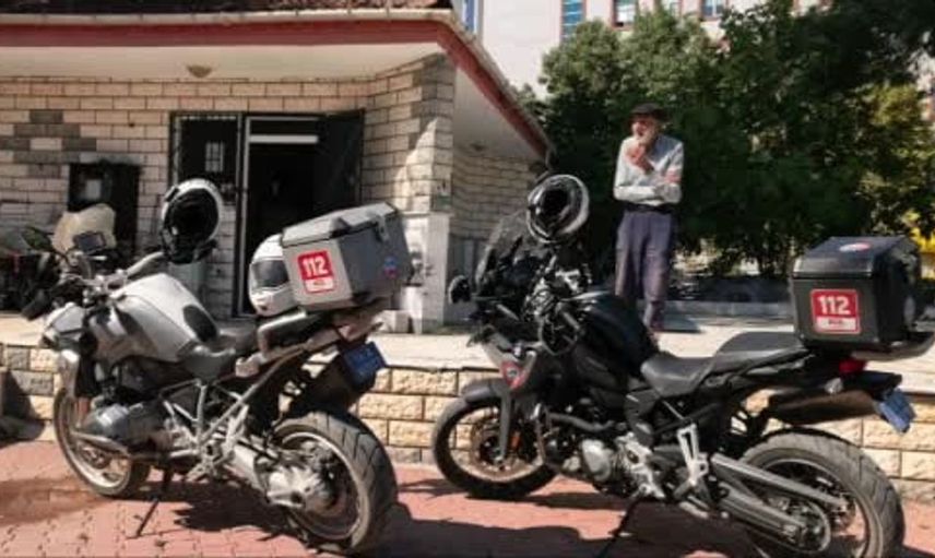 Mezarlıkta husumet dolu baltalı kavga: Yaralı hastaneye kaldırıldı