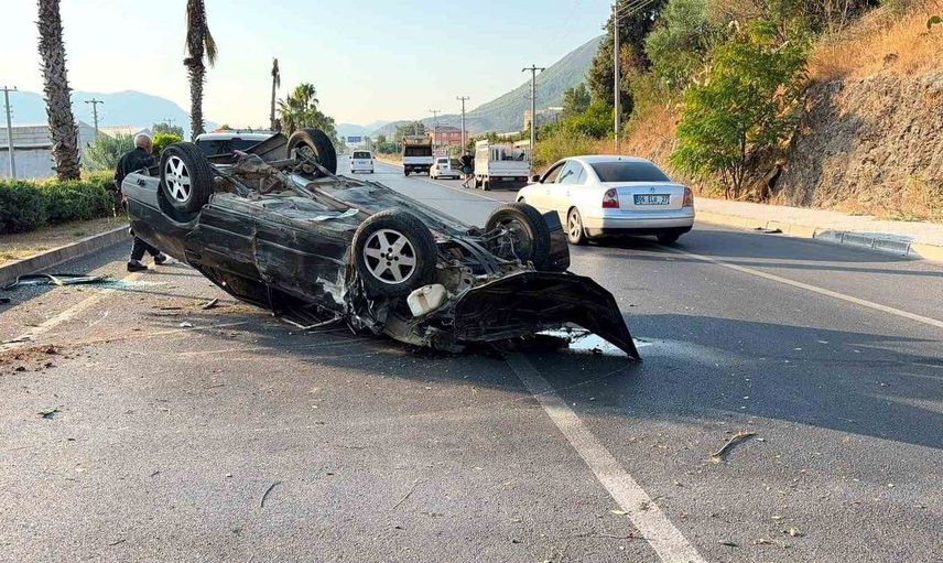 Gazipaşa'da otomobil takla attı, sürücü hastaneye kaldırıldı