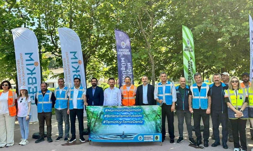 Dilovası'nda Marmara Denizi İçin Temizlik Etkinliği
