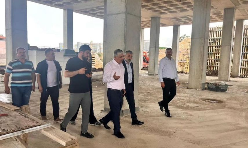 Dilovası’nda yeni belediye binası inşaatı devam ediyor