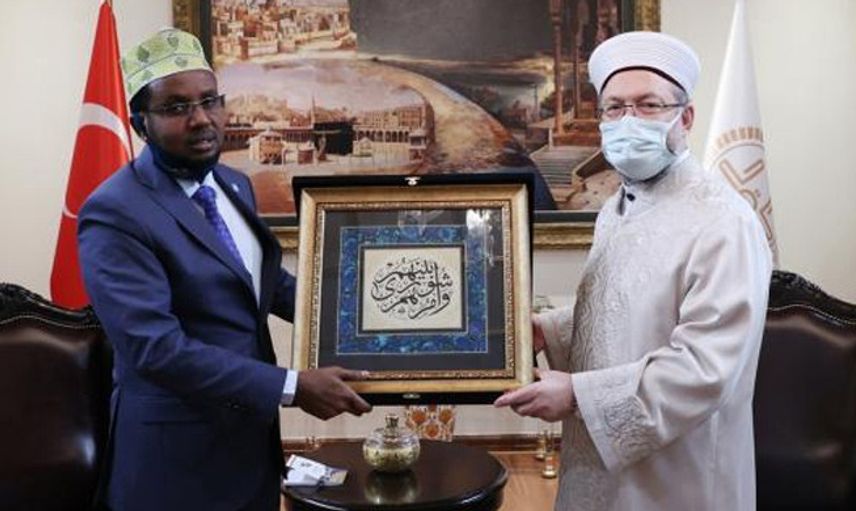 Diyanet İşleri Başkanı Erbaş, Somali Din Ve Evkaf Bakanı İle Görüştü