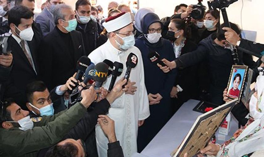 Diyanet İşleri Başkanı Erbaş'tan Diyarbakır Annelerine Ziyaret