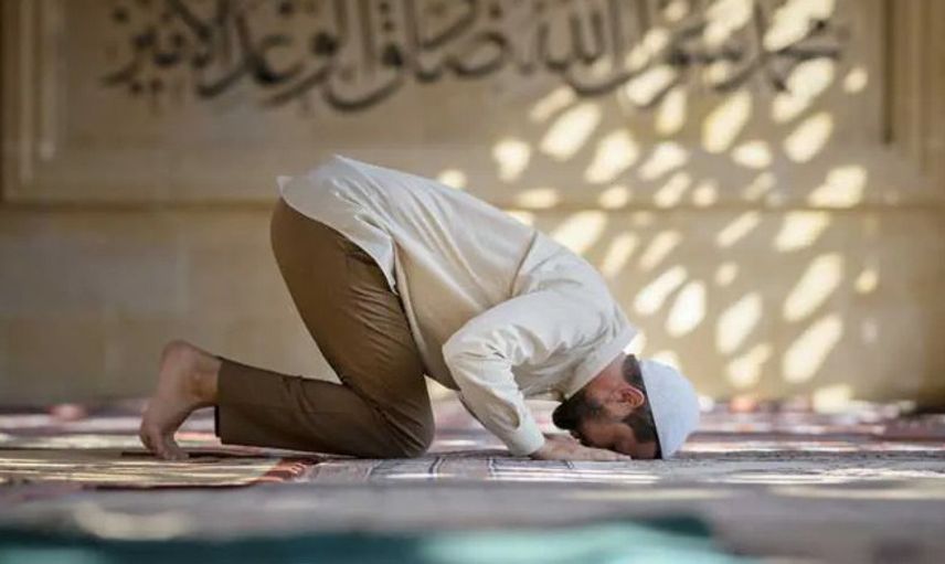 Diyanet Teravih Namazının Evde Kılınacağını Açıkladı