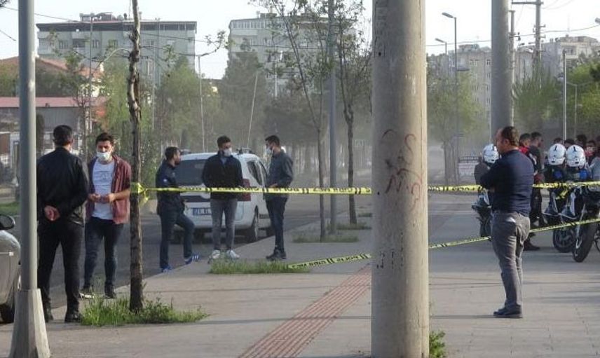 Diyarbakır’da 2 Kişiyi Silahla Vuran Şahıs Tutuklandı