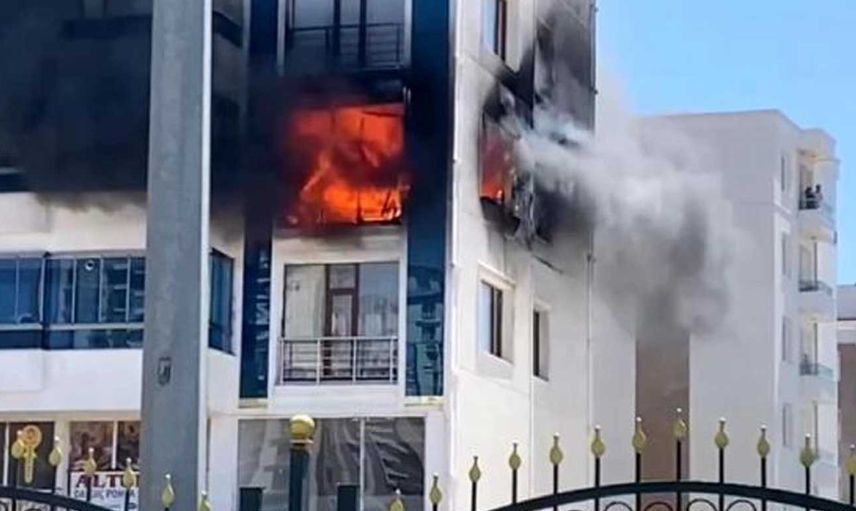 Diyarbakır'da bir ev alevlere teslim oldu: Çok sayıda ekip gönderildi