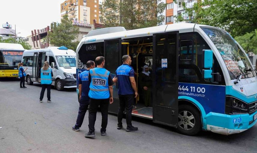 Diyarbakır'da toplu taşıma araçlarına yönelik denetimler devam ediyor