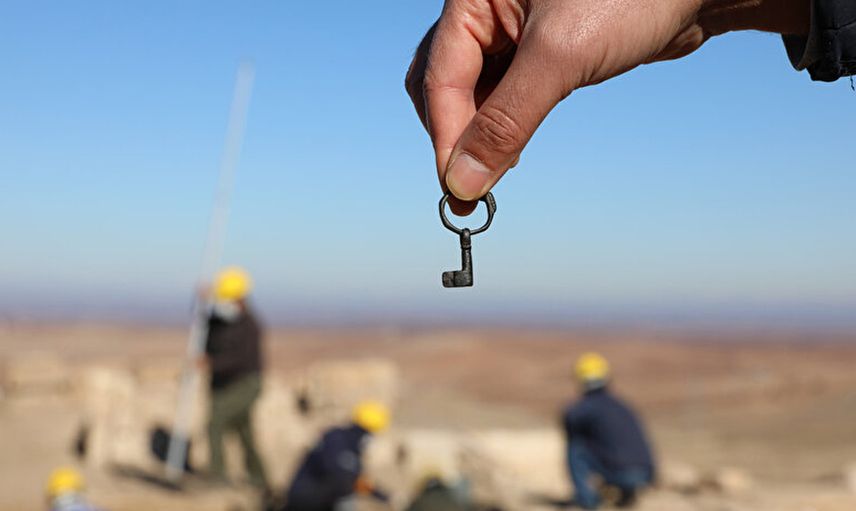 Diyarbakır’da Yapılan Kazılarda 1600 Yıllık Anahtar Bulundu! Önemli Bir Kutuyu Açtığı Düşünülüyor