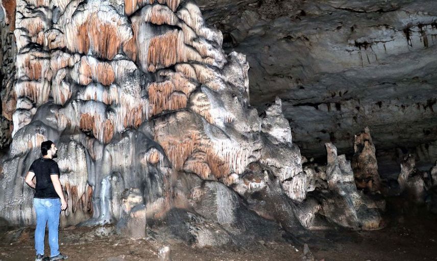 Diyarbakır'daki Mağarayı, Defineciler Talan Etti